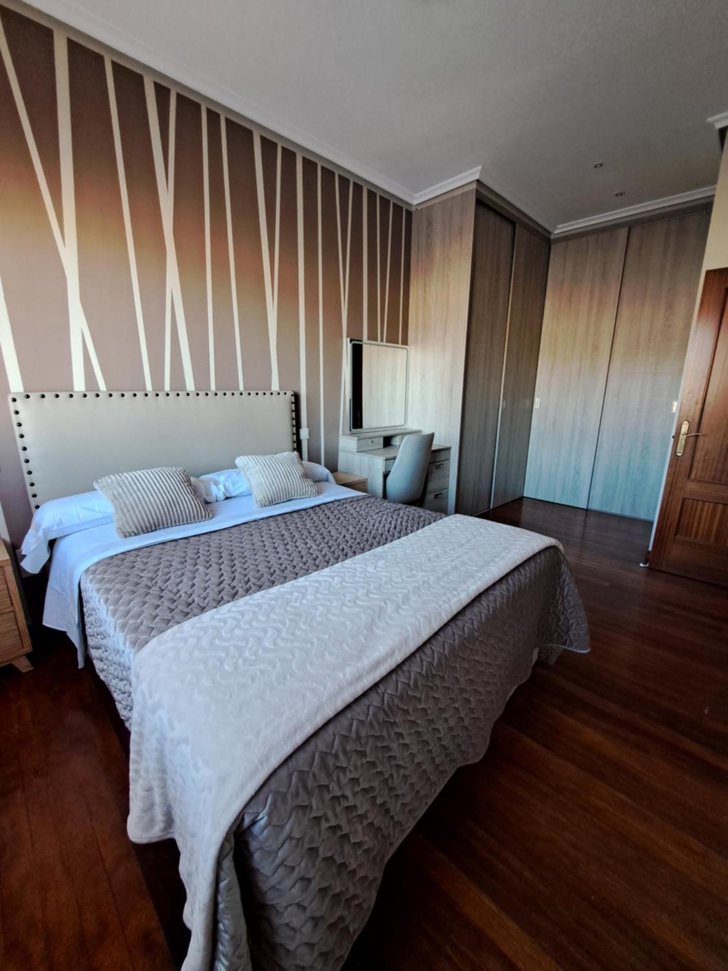 Piso Centrico En Bilbao Leilighet Rom bilde